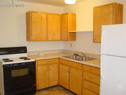 Tiny photo for 2012 Mount Washington Avenue, Colorado Springs, CO 80906 (MLS # 9049887)