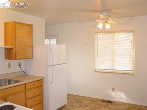 Tiny photo for 2012 Mount Washington Avenue, Colorado Springs, CO 80906 (MLS # 9049887)