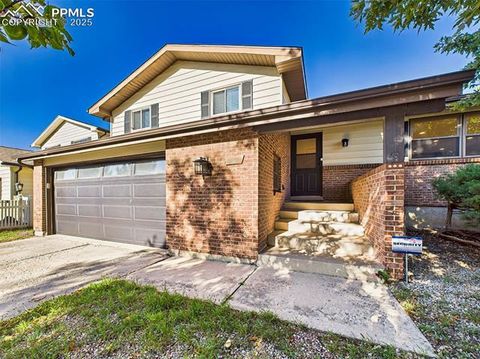 Photo of 5040 Escapardo Way, Colorado Springs, CO 80917 (MLS # 8926017)