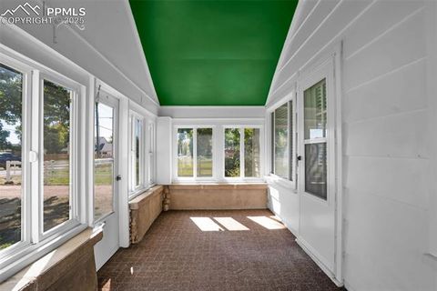 Tiny photo for 401 Dozier Avenue, Canon City, CO 81212 (MLS # 7971490)