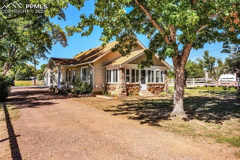 Tiny photo for 401 Dozier Avenue, Canon City, CO 81212 (MLS # 7971490)