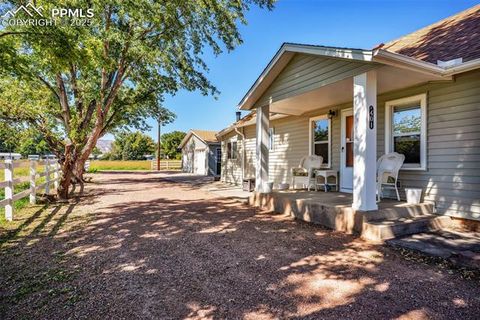 Tiny photo for 401 Dozier Avenue, Canon City, CO 81212 (MLS # 7971490)