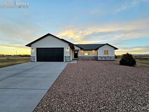 1259 N Blazing Trail Drive Pueblo CO 81007