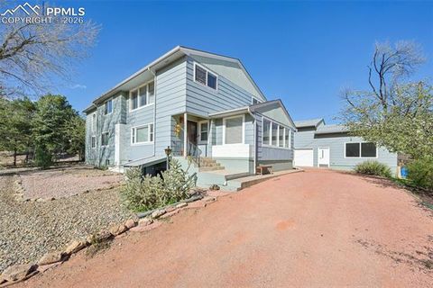 Photo of 1055 N 18th Street, Colorado Springs, CO 80904 (MLS # 4577170)