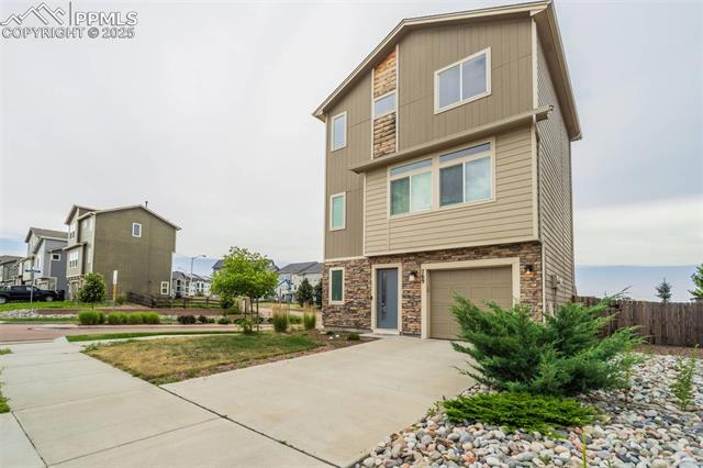 769 Grissom Drive