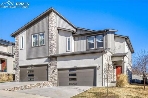 Photo of 5317 Sky Top Lane, Colorado Springs, CO 80918 (MLS # 6559430)