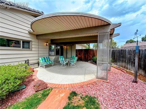 Tiny photo for 40 Friendship Lane, Colorado Springs, CO 80904 (MLS # 4726630)