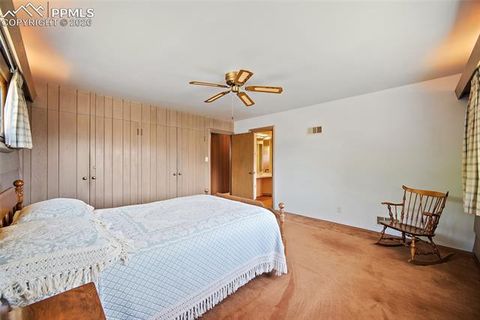 Tiny photo for 40 Friendship Lane, Colorado Springs, CO 80904 (MLS # 4726630)