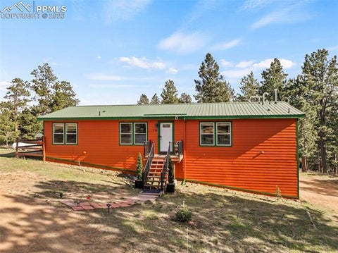 Tiny photo for 738 Rangeview Road, Divide, CO 80814 (MLS # 2908909)