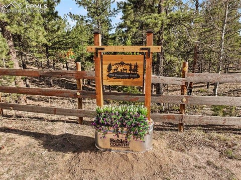 Tiny photo for 738 Rangeview Road, Divide, CO 80814 (MLS # 2908909)