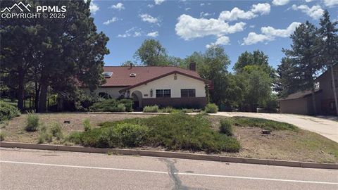 2517 Avondale Drive Colorado Springs CO 80917