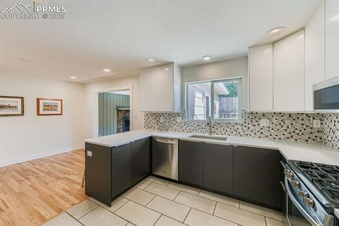 Tiny photo for 821 Panorama Drive, Colorado Springs, CO 80907 (MLS # 1252539)