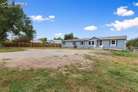 Tiny photo for 1046 Indiana Avenue, Canon City, CO 81212 (MLS # 5917506)