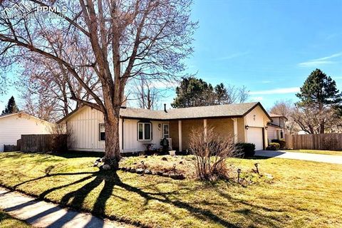 3275 E Parade Circle Colorado Springs CO 80917