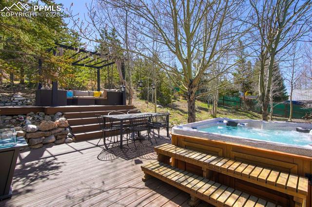 379 Hummingbird Circle