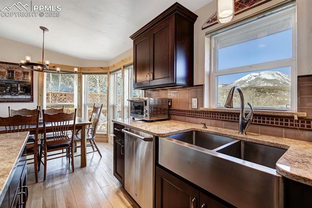 379 Hummingbird Circle