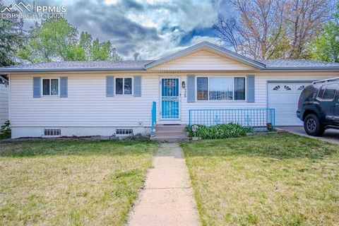 Photo of 1326 Delaware Drive, Colorado Springs, CO 80909 (MLS # 8951005)