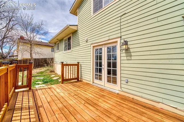 Colorado Springs, Colorado 80917, United States, 3 Bedrooms Bedrooms, ,2 BathroomsBathrooms,Residential,Pending,108417