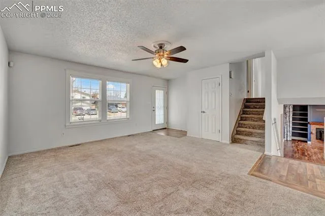 Colorado Springs, Colorado 80917, United States, 3 Bedrooms Bedrooms, ,2 BathroomsBathrooms,Residential,Pending,108417