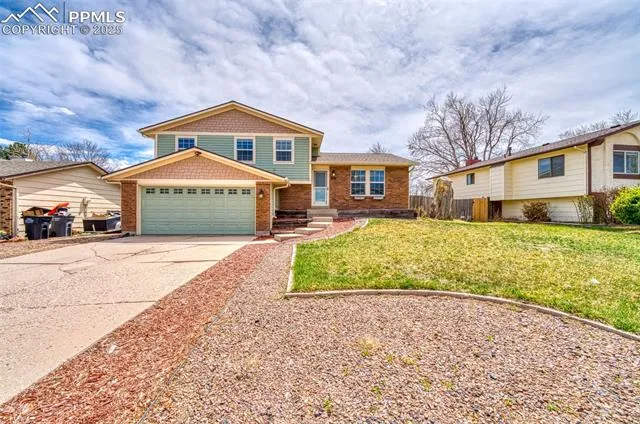 Colorado Springs, Colorado 80917, United States, 3 Bedrooms Bedrooms, ,2 BathroomsBathrooms,Residential,Pending,108417