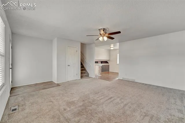 Colorado Springs, Colorado 80917, United States, 3 Bedrooms Bedrooms, ,2 BathroomsBathrooms,Residential,Pending,108417