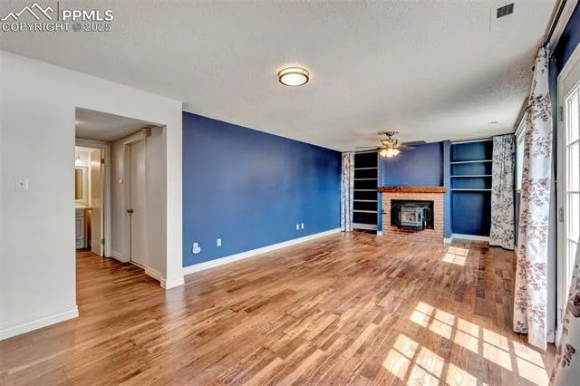 Colorado Springs, Colorado 80917, United States, 3 Bedrooms Bedrooms, ,2 BathroomsBathrooms,Residential,Pending,108417