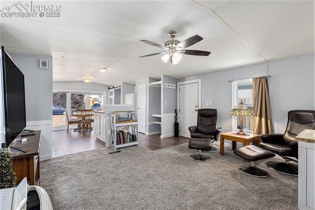 929 Desert Circle