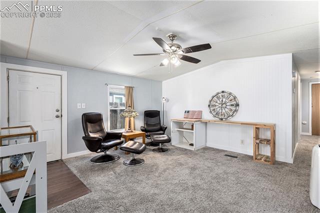 929 Desert Circle