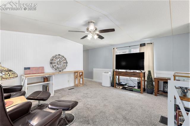 929 Desert Circle