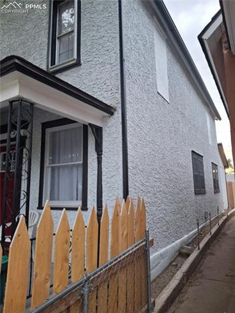 Tiny photo for 118 E Mesa Avenue, Pueblo, CO 81006 (MLS # 5326182)