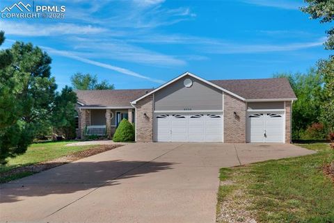 Photo of 8534 Saddleman Road, Peyton, CO 80831 (MLS # 4628258)