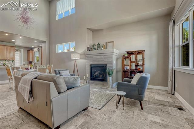 2827 Lewis Meadows View