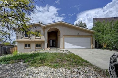 Photo of 5926 Del Paz Drive, Colorado Springs, CO 80918 (MLS # 5144383) Photo of 5926 Del Paz Drive, Colorado Springs, CO 80918 (MLS # 5144383)