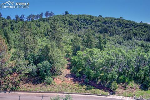 Photo of 3195 Cedar Heights Drive, Colorado Springs, CO 80904 (MLS # 6254420)