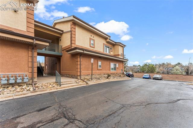 3775 Hartsock Lane 101
