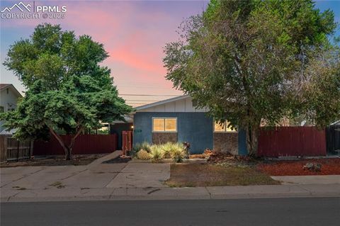 Photo of 3215 BALTIMORE Avenue #UNIT A + B, Pueblo, CO 81008 (MLS # 7261009)