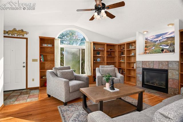 8230 Camfield Circle