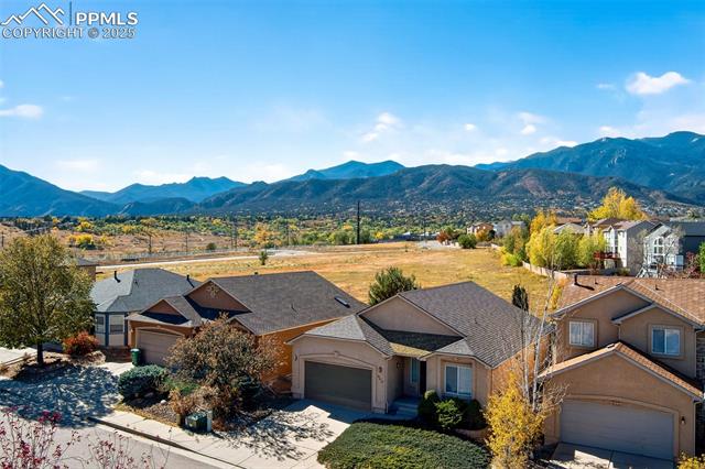 546 Crown Hill Mesa Drive