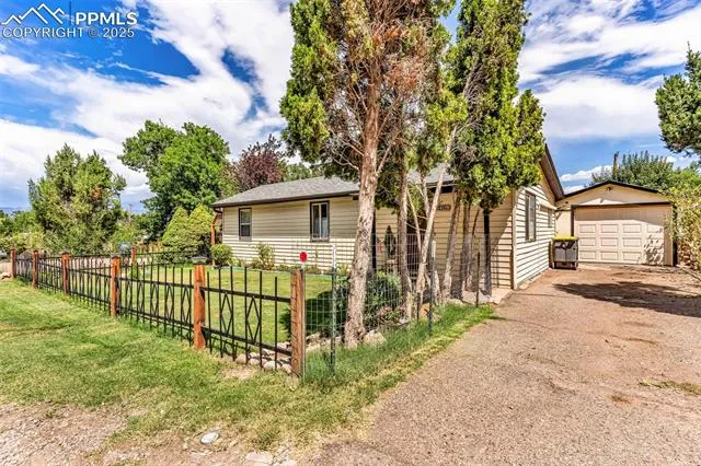Canon City, Colorado 81212, United States, 2 Bedrooms Bedrooms, ,1 BathroomBathrooms,Residential,Active,196723