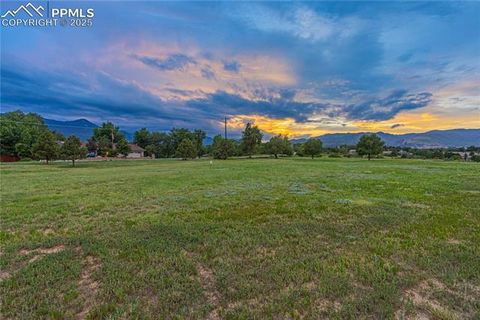 Photo of 3 Mesa Road, Colorado Springs, CO 80904 (MLS # 6193440) Photo of 3 Mesa Road, Colorado Springs, CO 80904 (MLS # 6193440)