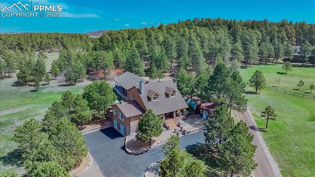3842 Estates Circle