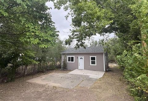 Tiny photo for 911 Elm Avenue, Canon City, CO 81212 (MLS # 3351810)