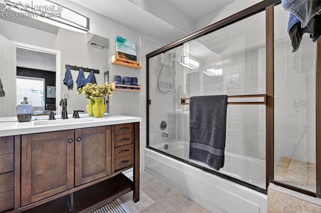 480 W Rockrimmon Boulevard B