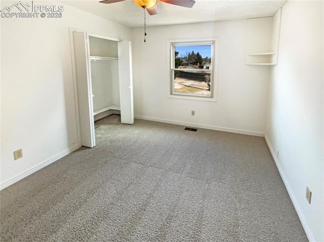 7935 Drifting Cloud Drive