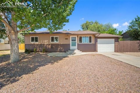 Photo of 323 Mount View Lane, Fountain, CO 80817 (MLS # 9828950)