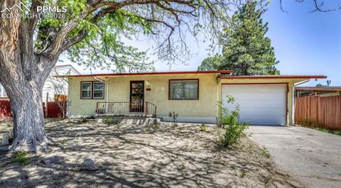 Photo of 1600 N Ogden Avenue, Pueblo, CO 81001 (MLS # 3059747)