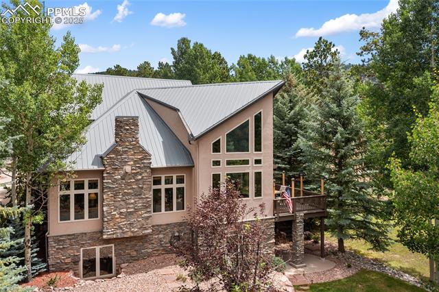 591 Skyline Drive