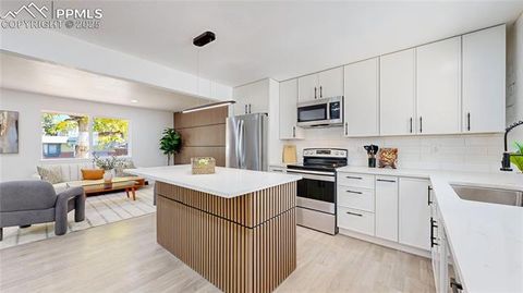 Tiny photo for 367 S Queen Circle, Lakewood, CO 80226 (MLS # 2925487)