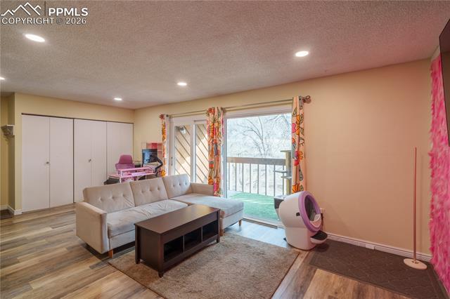 935 Saturn Drive 215