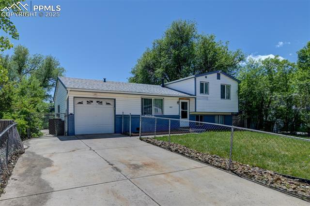 4465 London Lane